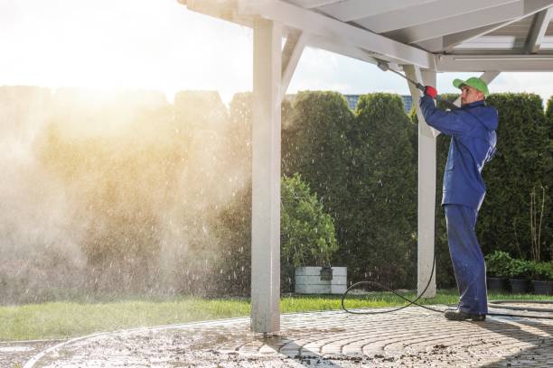 Professional Pressure Washing Services in Santa Rosa, TX